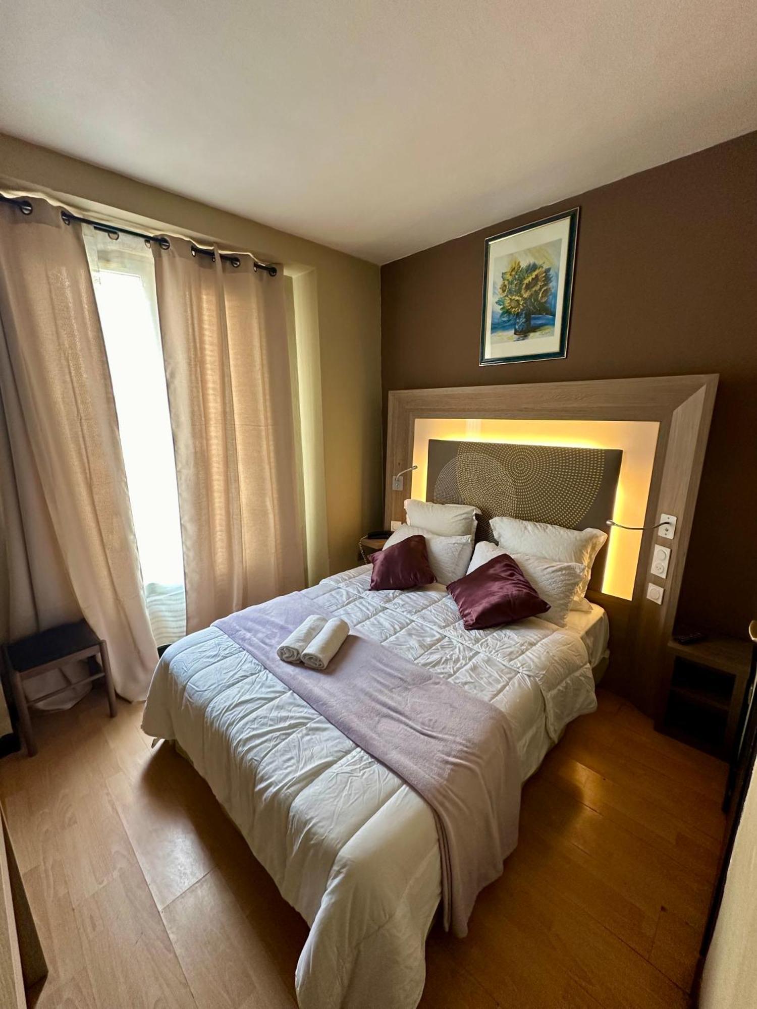 Hotel Victor Hugo Clamart Luaran gambar
