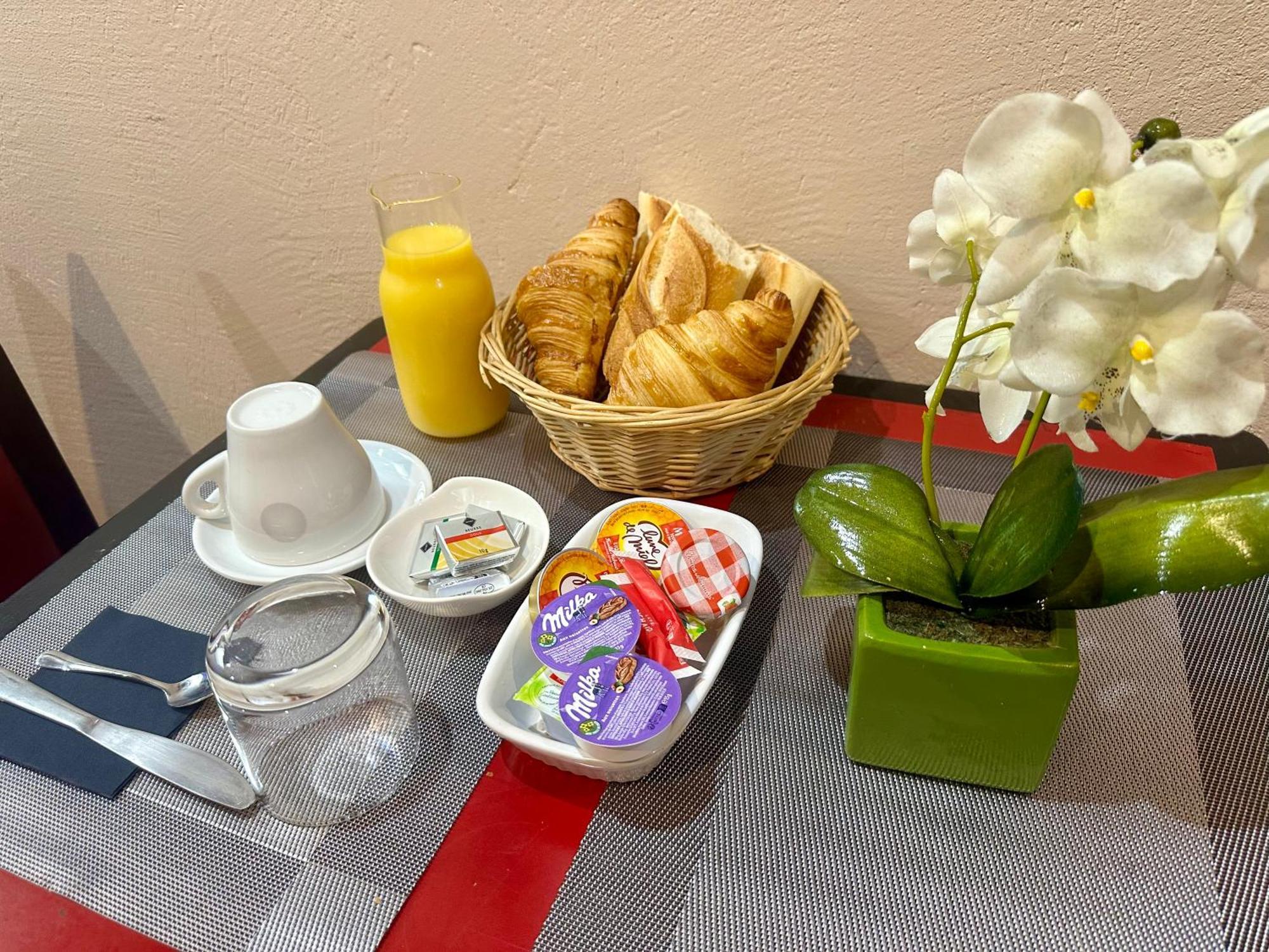 Hotel Victor Hugo Clamart Luaran gambar