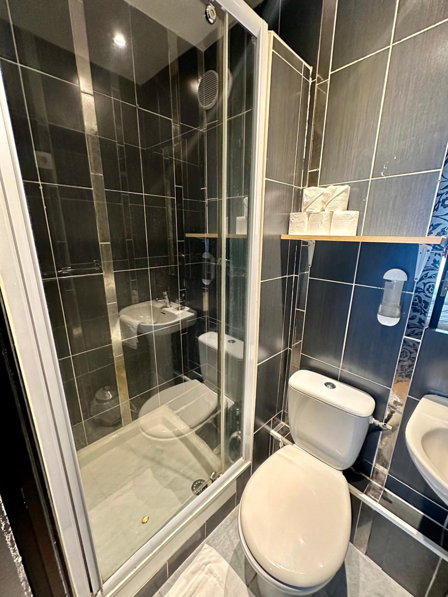 Hotel Victor Hugo Clamart Luaran gambar