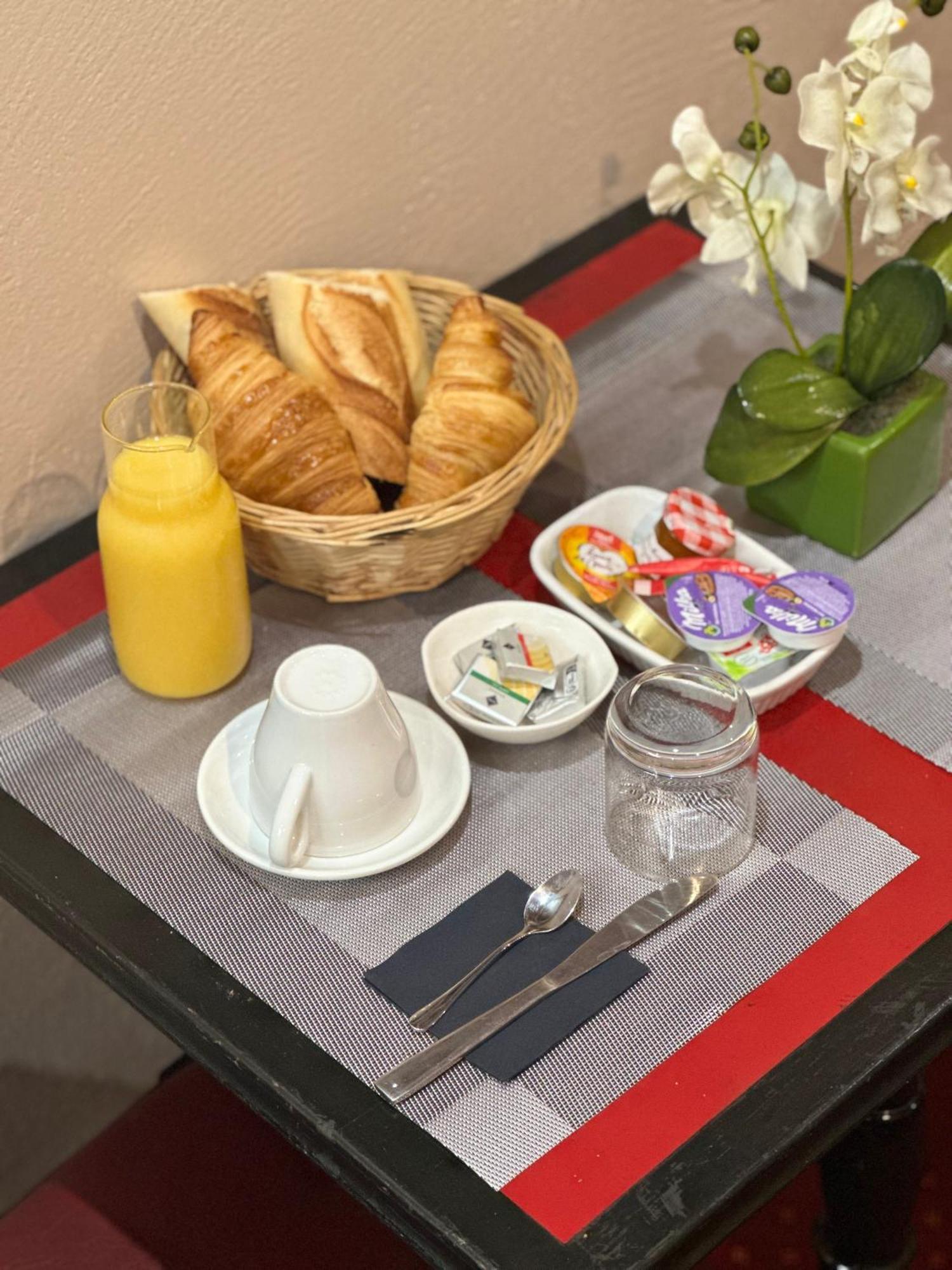 Hotel Victor Hugo Clamart Luaran gambar