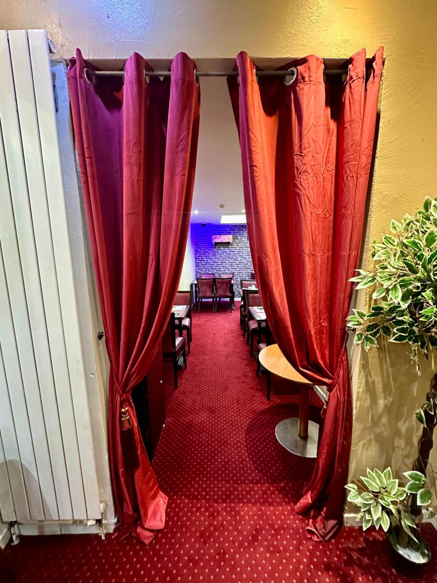 Hotel Victor Hugo Clamart Luaran gambar